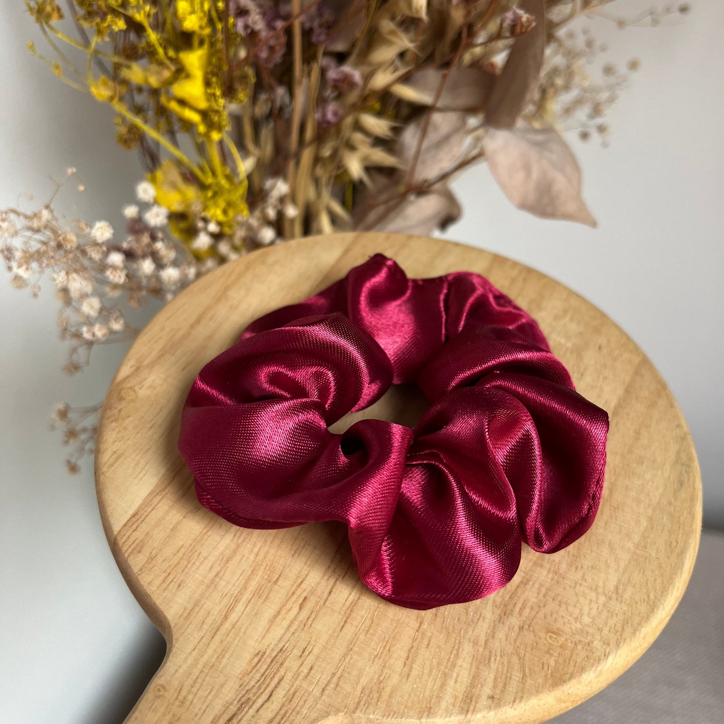 Petit Chouchou Satin Bordeaux.