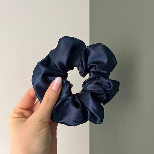 Chouchou Satin Marine